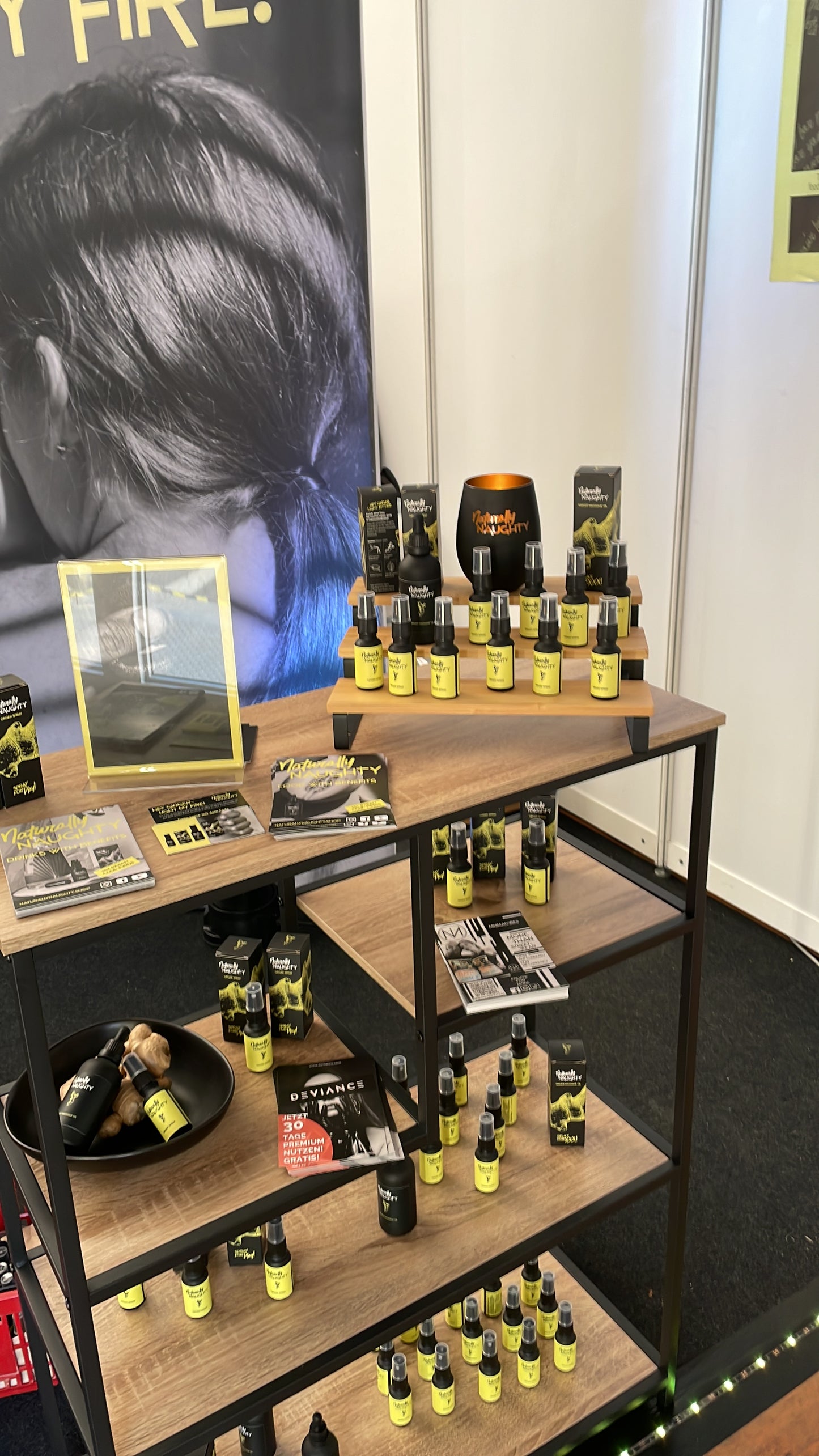 Naughty Vibes Windlicht – Naturally Naughty Logo – Lasergravur