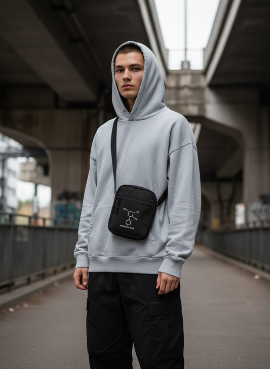 Unisex – Umhängetasche – Strukturformel Statement – Frontprint