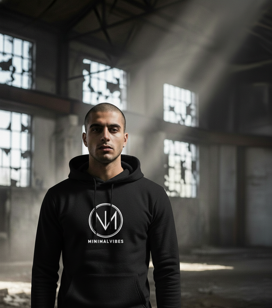 Unisex – Organic Hoodie – Minimal Vibes Logo Print – Frontprint